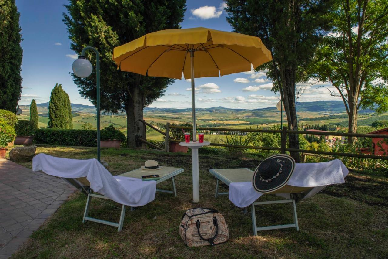 Casanova - Panoramic Rooms And Suites San Quirico dʼOrcia Dış mekan fotoğraf